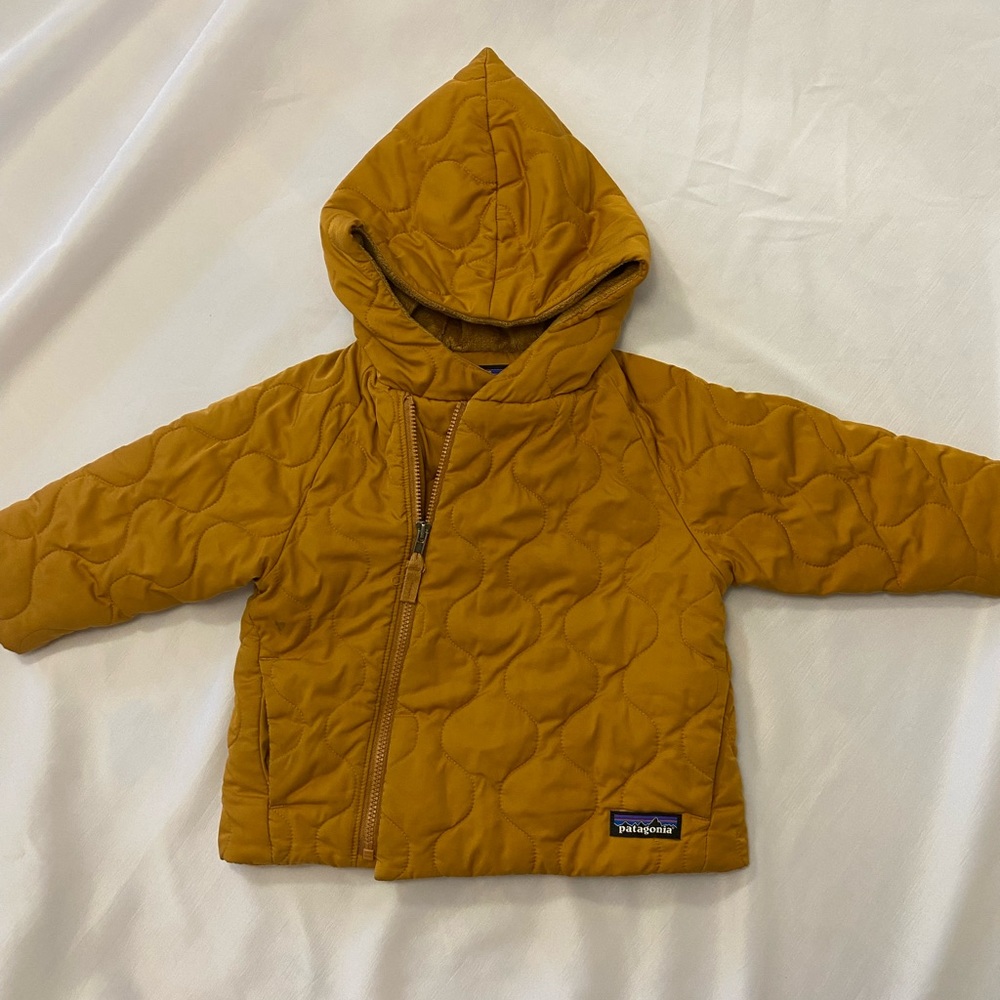Patagonia Quilted Puff Jacket (12-18m) in Ochre